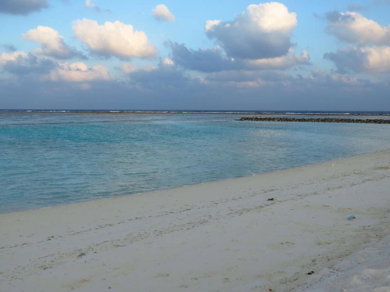 The Sunrise Huraa Luaran gambar